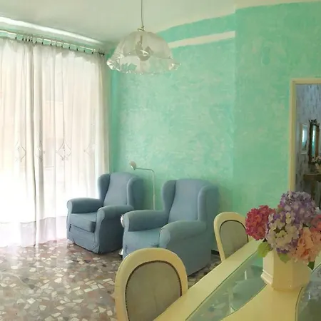 Casa Apartment *